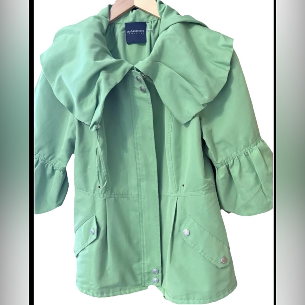 Magaschoni Collection Green 3/4 sleeve Zip-Up Jacket